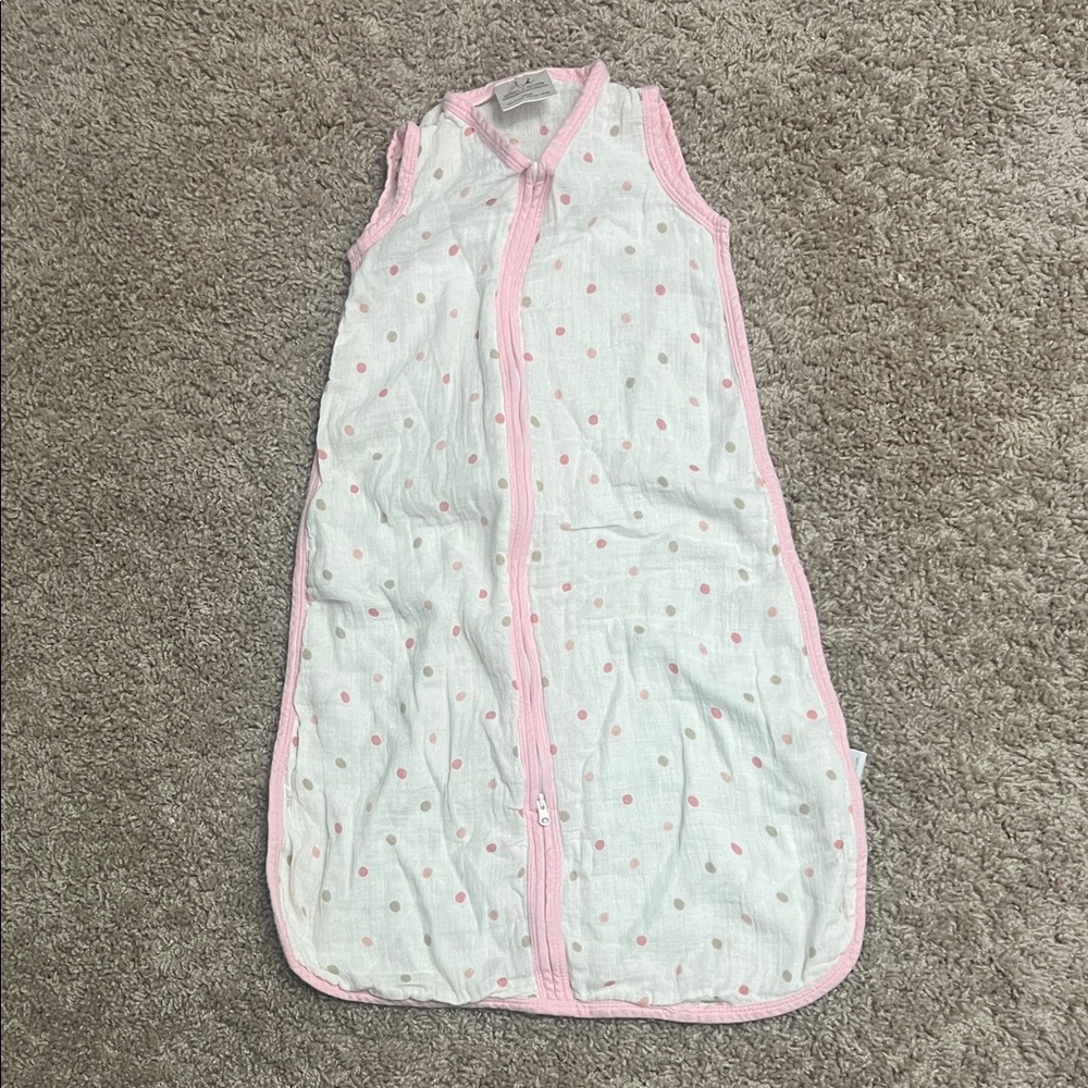 Aden and Anais Pink Polka Dot Muslin Baby Sleep Sack sz small 0-6 months 10-18lb